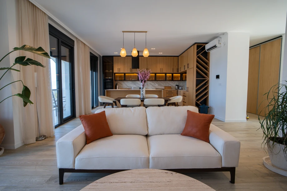 Stylish Living Room Sofa with Cozy Pillows and Modern Decor