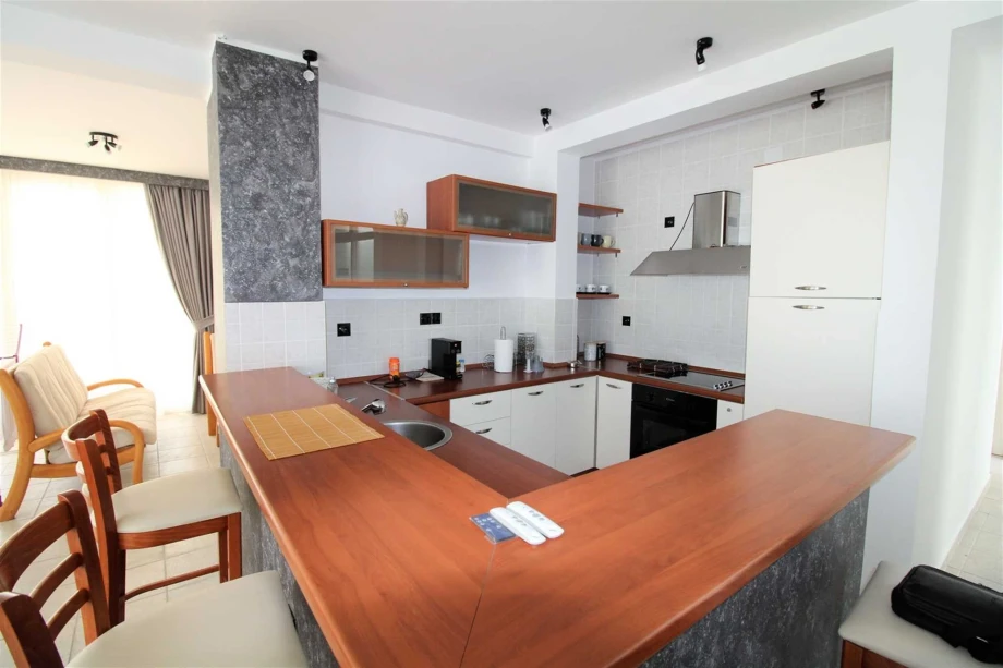 Fully Equipped Kitchen for Gourmet Cooking in Villa Lalovina