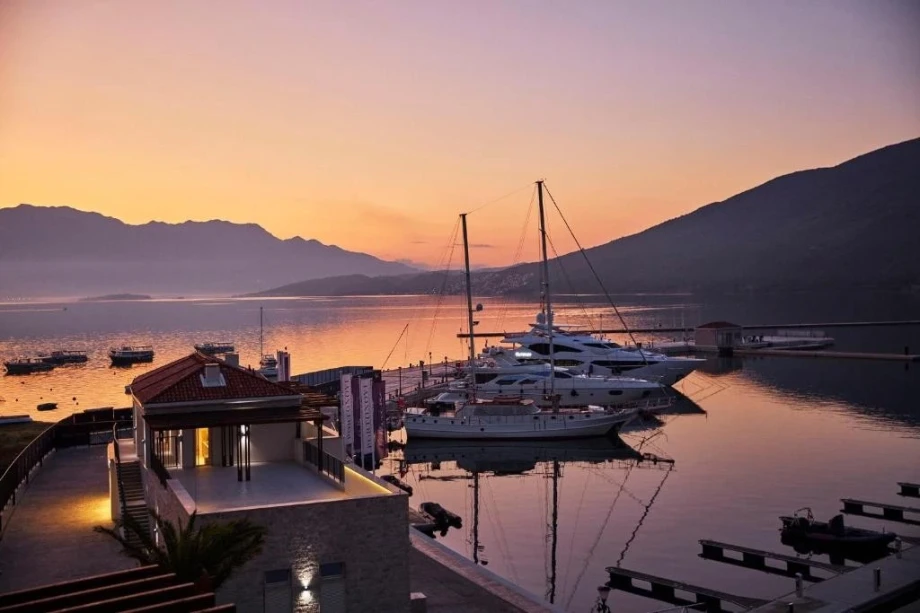 Exclusive Villas with View – Luxury and Serenity in Portonovi