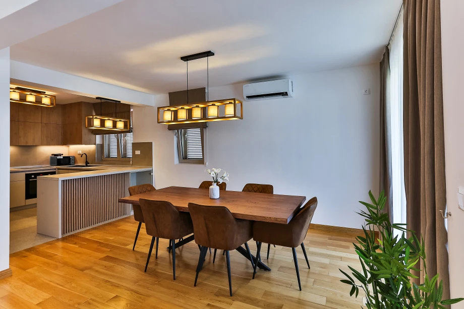 Beautiful Dining Area at Pearl of Adriatic Lux Apart