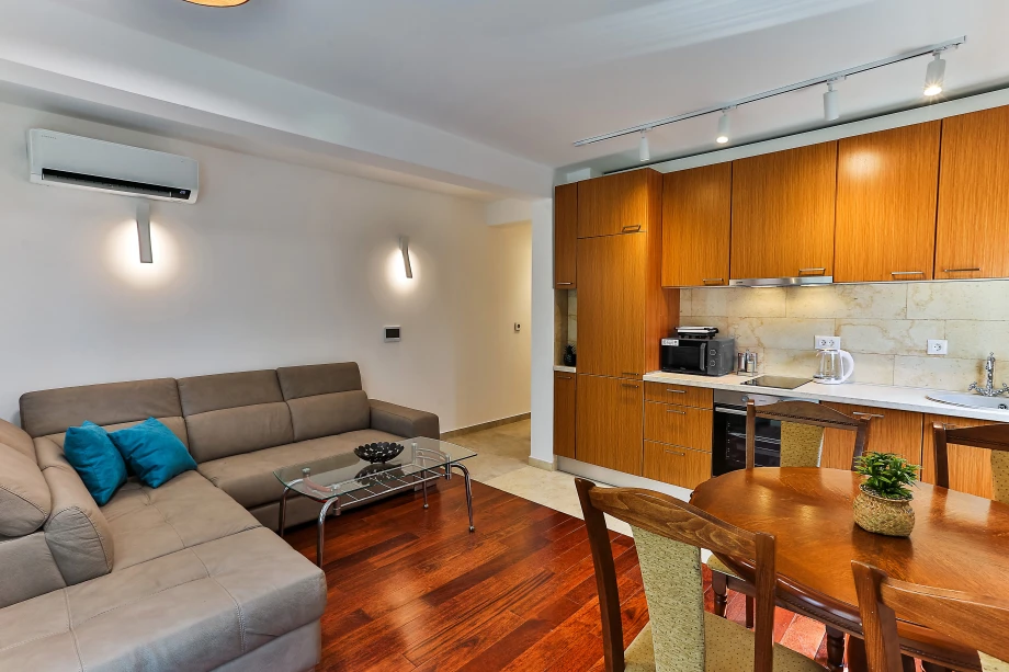 Well-Equipped Living Room with Modern Amenities in Villa