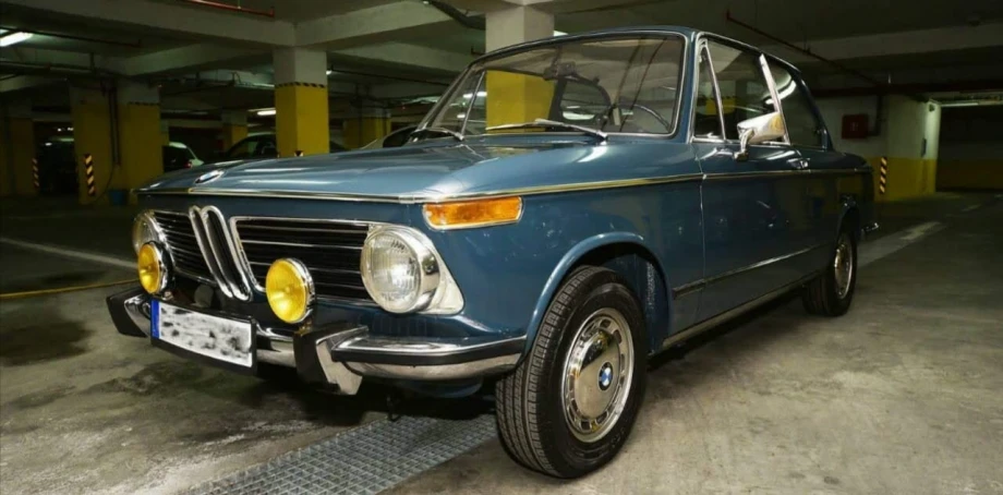 BMW 2002 1972 – German Engineering Heritage