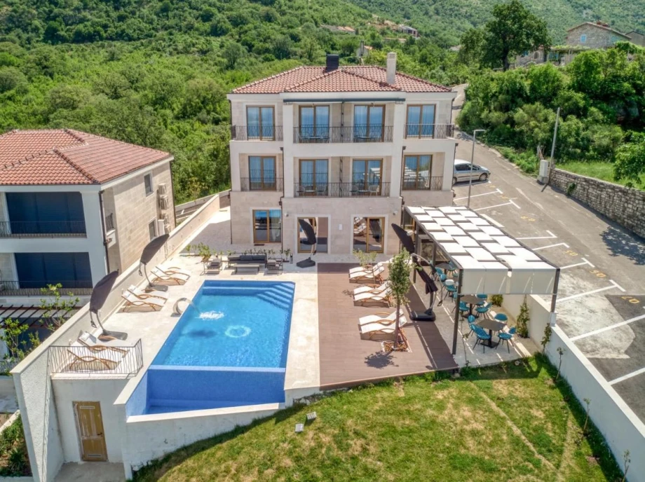 Expansive Yard with Lush Landscaping at Montenegro Villa