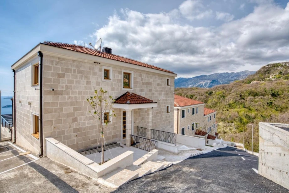 Charming Stone Exterior with Modern Architectural Touches