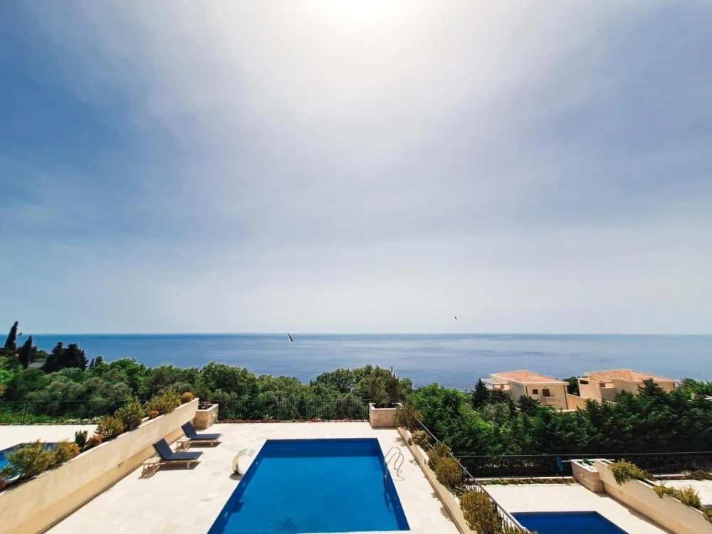Stunning Villa with Outdoor Pool and Lush Surroundings