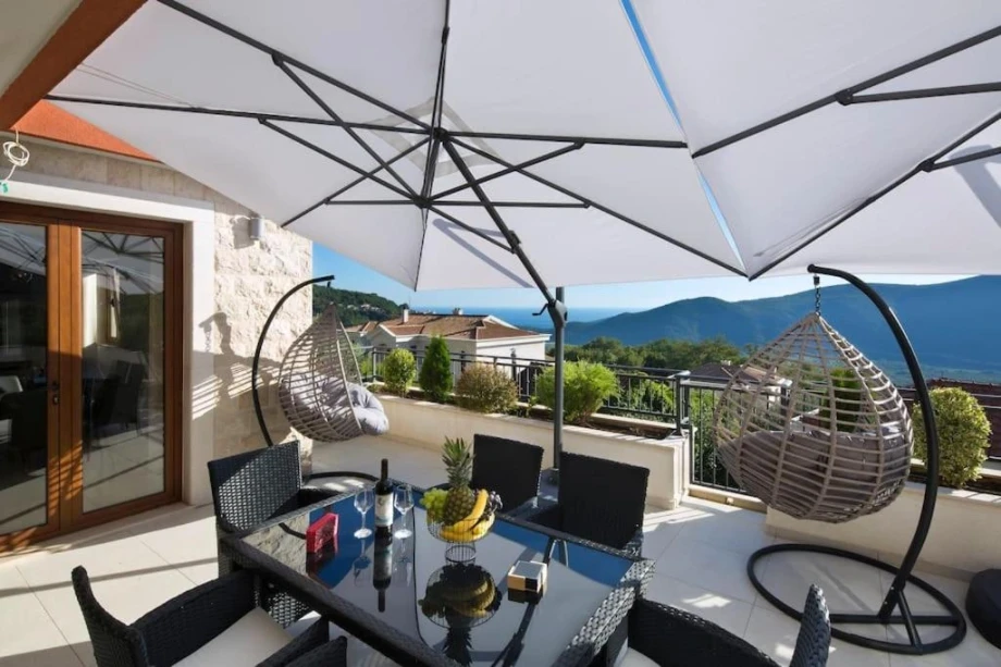 Terrace for Enjoying Scenic Views and Relaxation