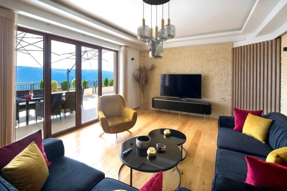 Living Room with Smart TV and Modern Entertainment Setup