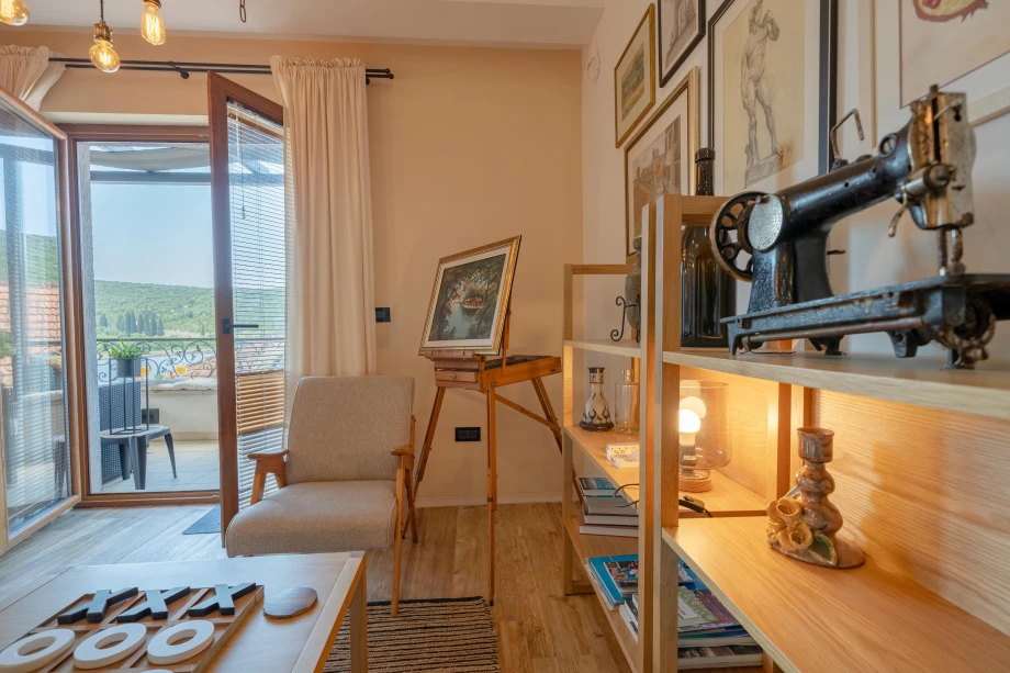 Elegant Wooden Details Adding Warmth and Character to the Villa’s Interior Design