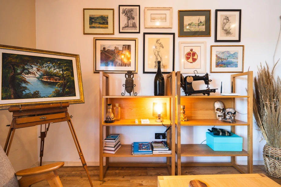 Thoughtfully Curated Decor Details – Stylish Touches That Elevate the Villa’s Interior