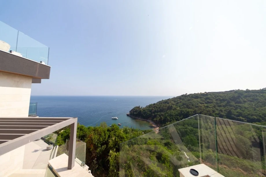 Enchanting Panoramic View from the Villa Terrace – Scenic Coastal Landscape