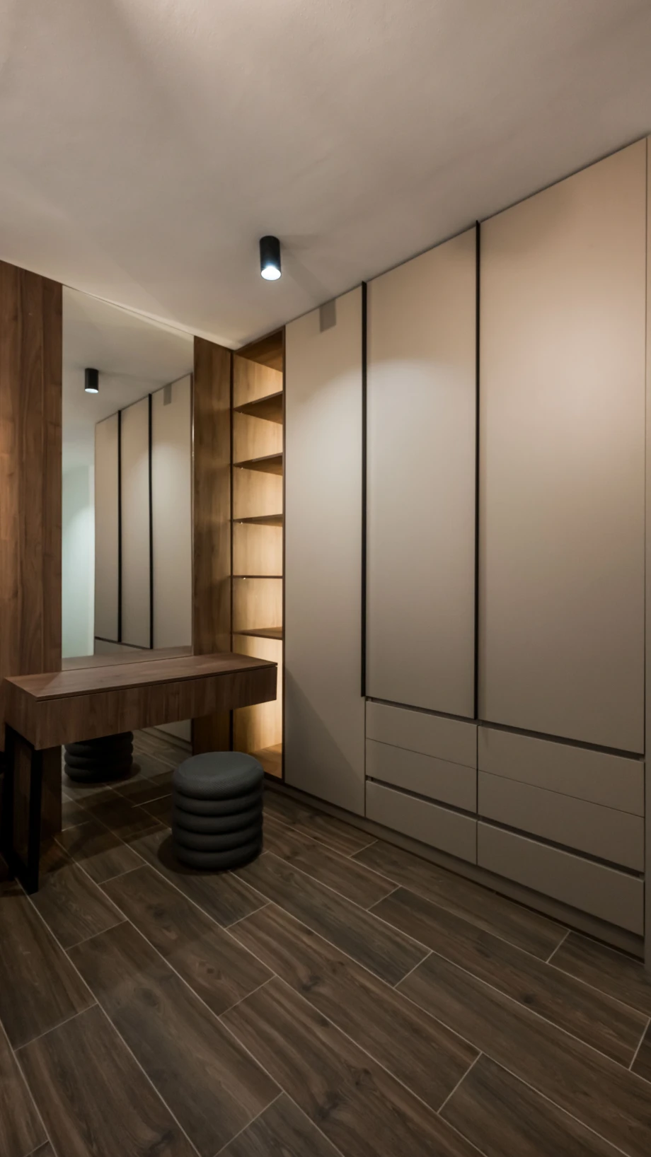 Spacious Walk-In Wardrobe with Modern Storage Solutions – Montenegro Villa