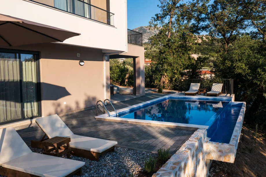 Outdoor Pool Surrounded by Modern Terrace – Montenegro Villa Leisure Space
