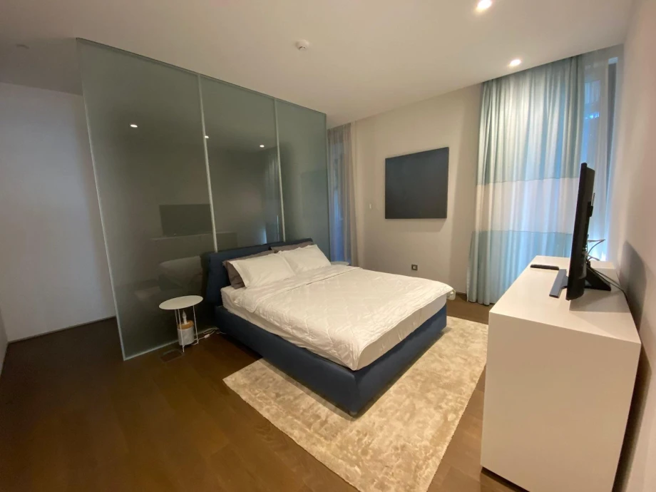 Spacious Bedroom Retreat – Seasky Villa, Montenegro