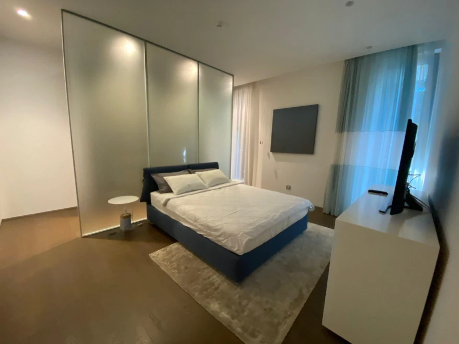 Smart TV Entertainment Setup – Seasky Villa, Montenegro