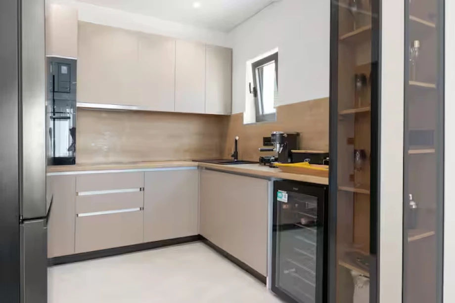 Key Elements in Modern Kitchen with Sleek Appliances and Stylish Cabinetry – Montenegro Villa