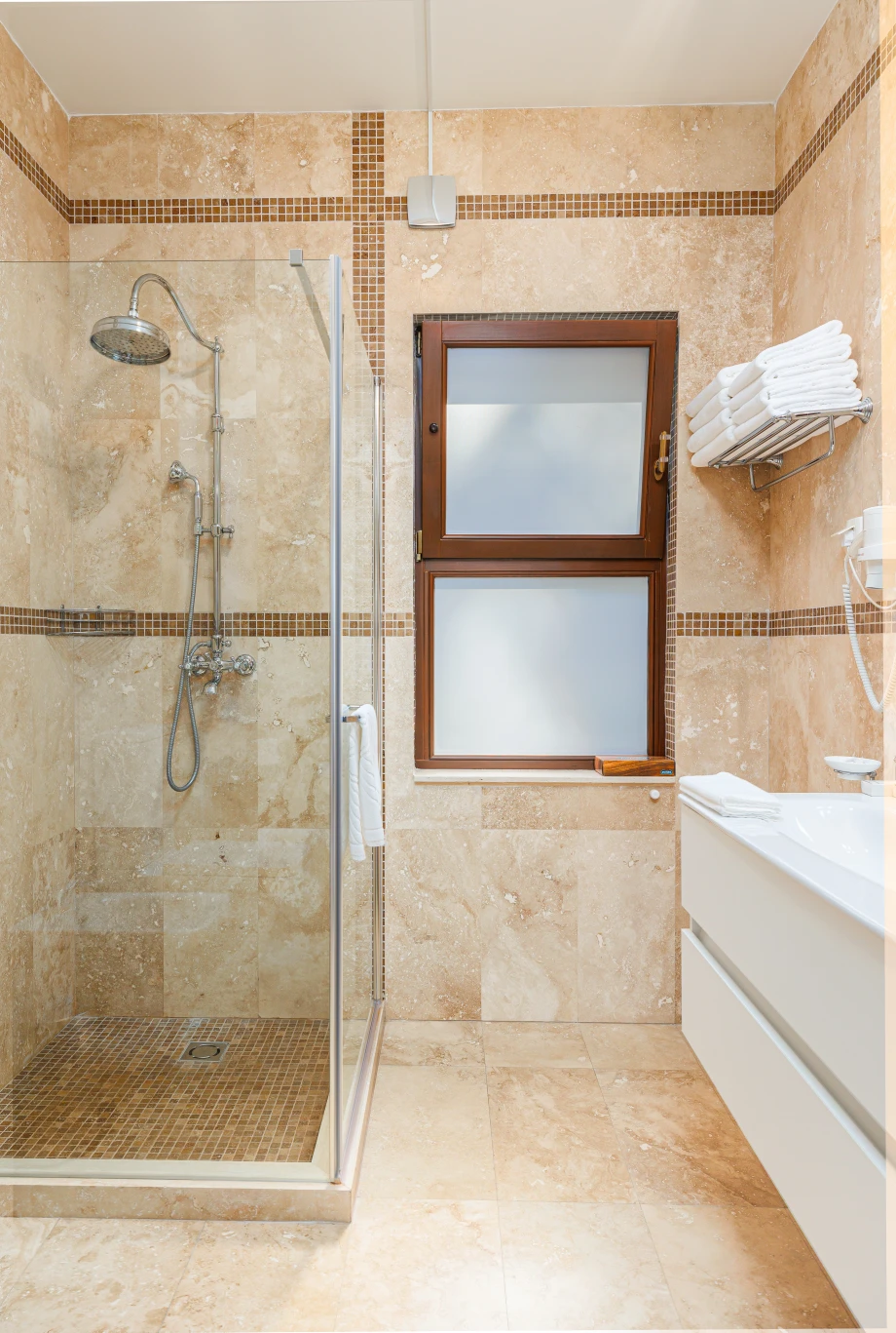 Villa Reef Sands with Pool