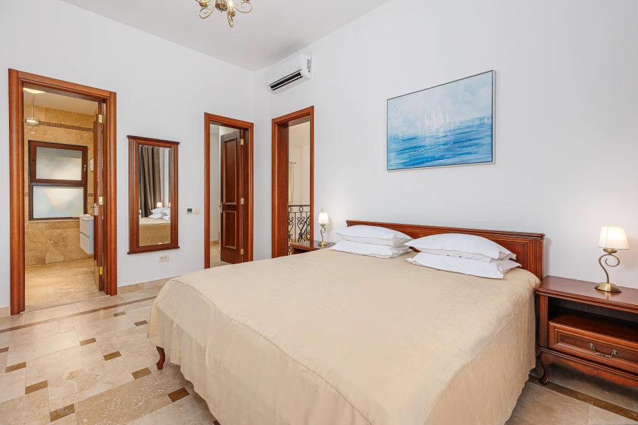 Villa Reef Sands with Pool