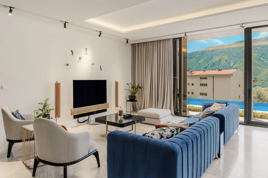 Luxuriously Equipped Villa Living Room with Modern Comforts