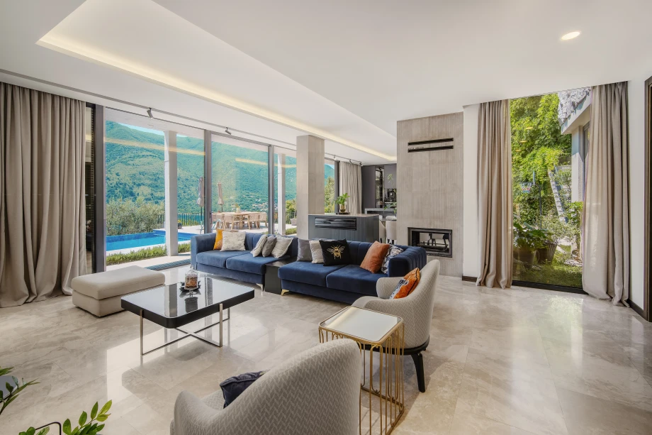 Spacious Villa Living Room with Elegant Interior Design