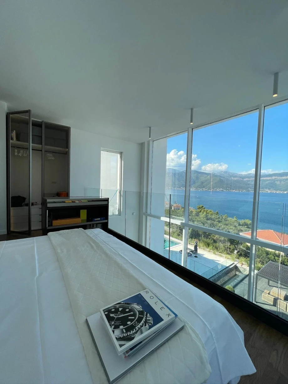 Luxury Bedroom with Panoramic Sea View