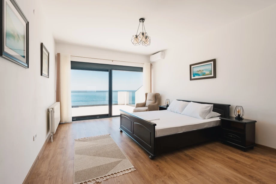 Double Bedroom with Sea View