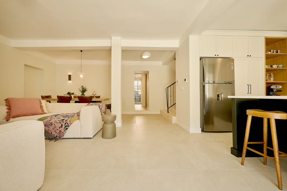 Elegance and Comfort: Your New Home in Neutral Tones