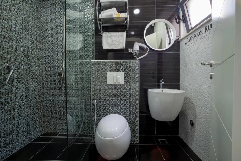 Villa Lume – Stylish and Functional Bathroom