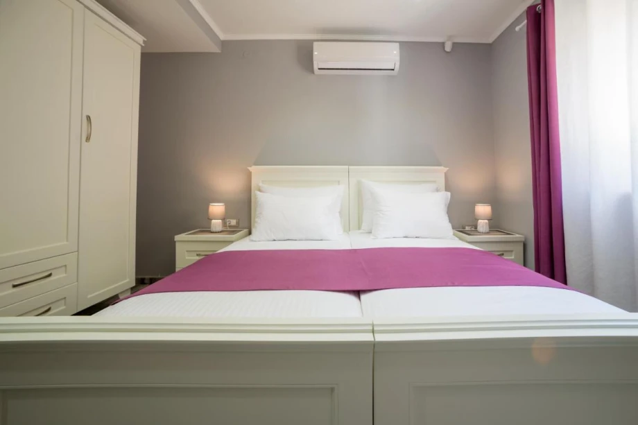 Villa Lume – Bedroom with Relaxing Atmosphere