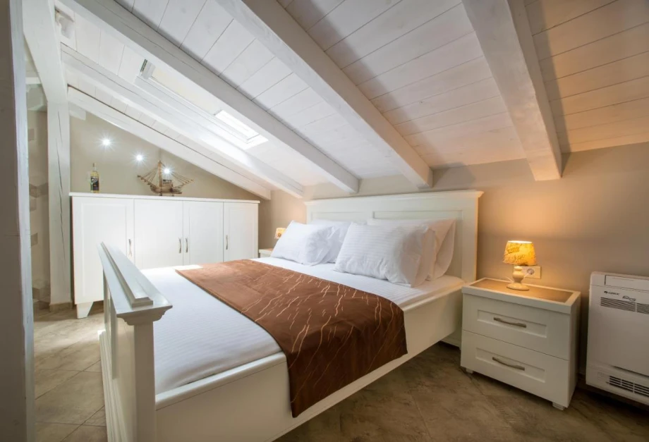 Villa Lume – Cozy Retreat for Restful Nights