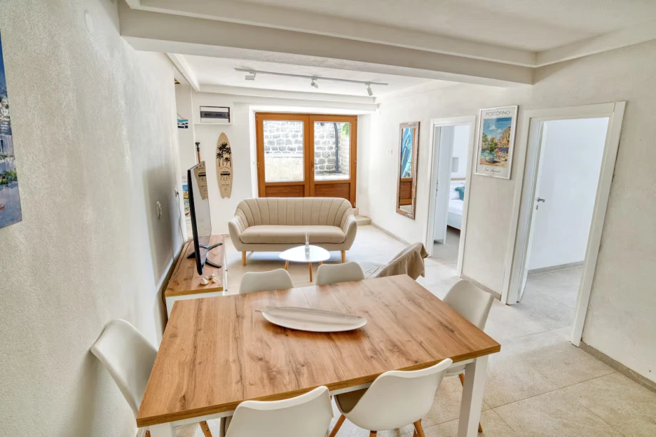 Bright and Spacious Living Area