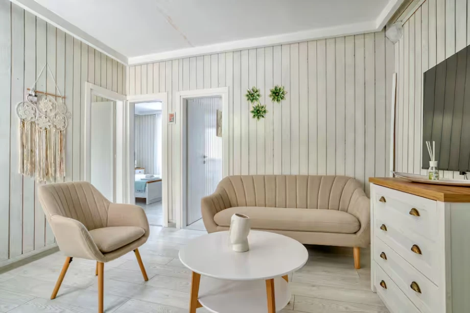 Elegant and Comfortable Living Area