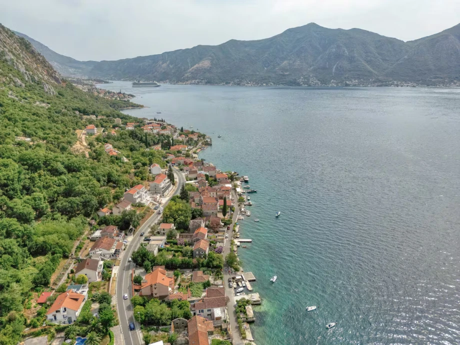 Stunning City and Coastal Views