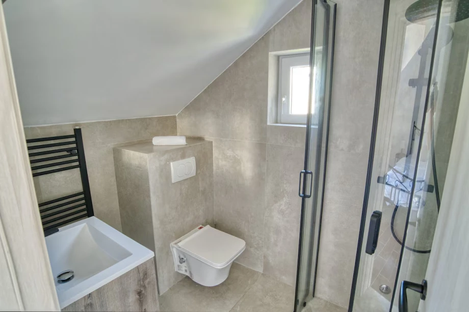 Contemporary Bathroom with Modern Amenities