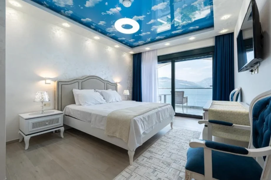 Bedroom with Minimalist Style and Sea Breeze Light