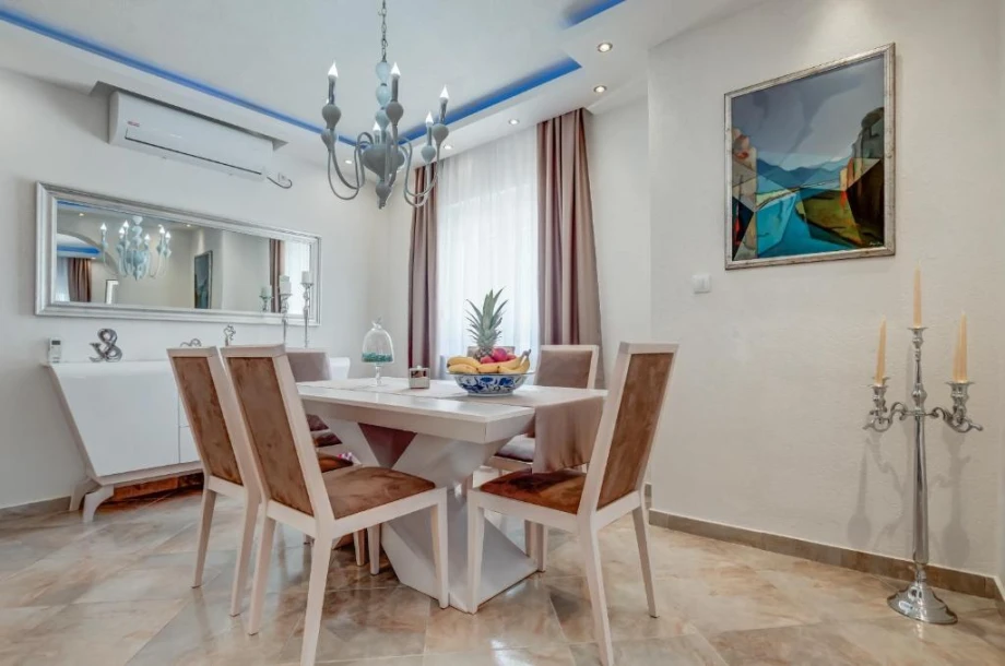 Elegant Indoor Dining Area