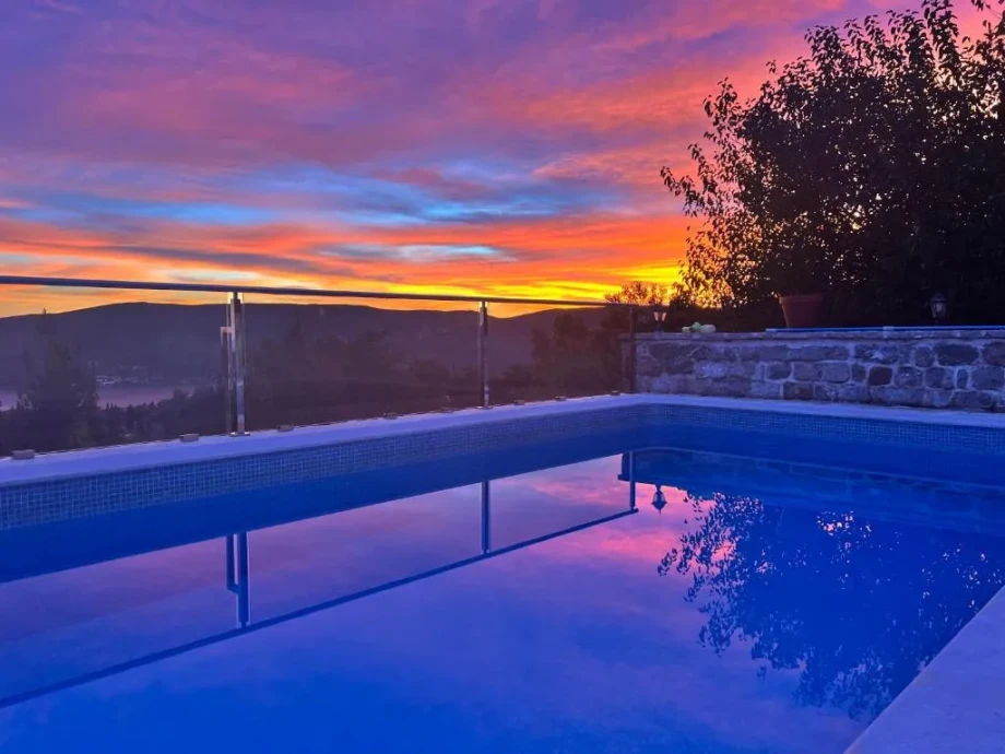 Sunset pool ambience
