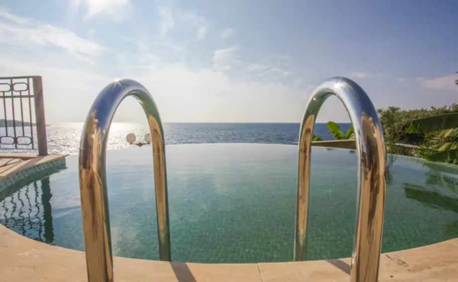 Pool edge perspective