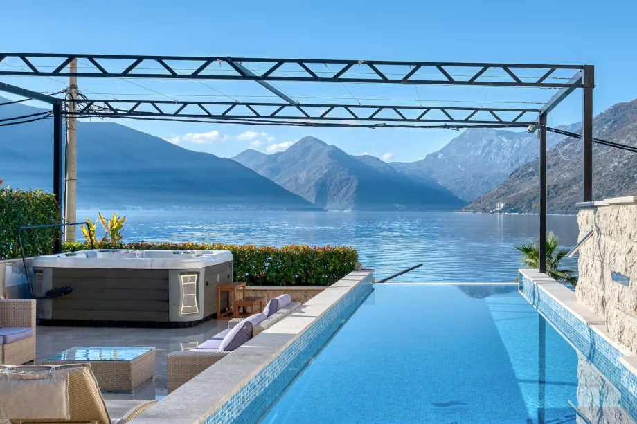 Villa Riviera Privata — Panoramic Sea View Across Kotor Bay