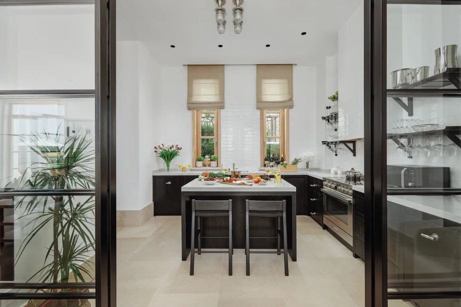 Modern Fully Equipped Kitchen at Villa Gran Palacio