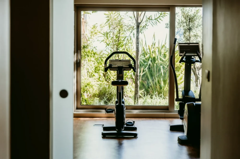 Fitness room inside Villa Cliffside Royal Estate