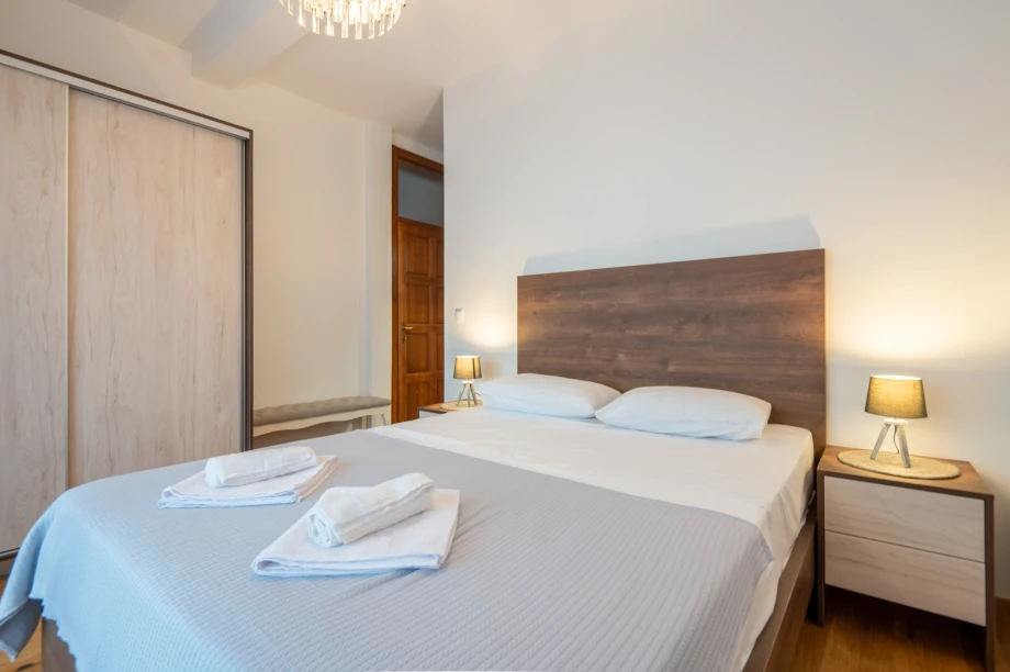 Comfortable Bedroom with Bed at Villa Calista Cove