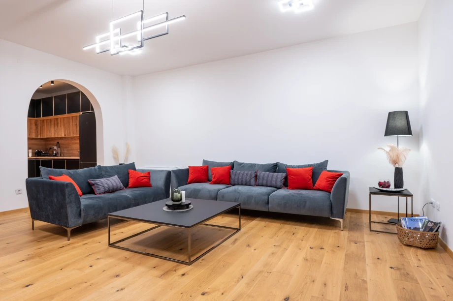Cozy Lounge Area at Villa Calista Cove with Comfortable Seating