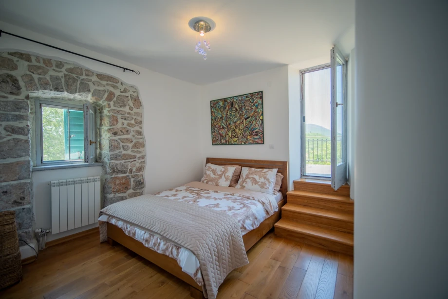 Spacious King Bed Suite with Elegant Contemporary Design