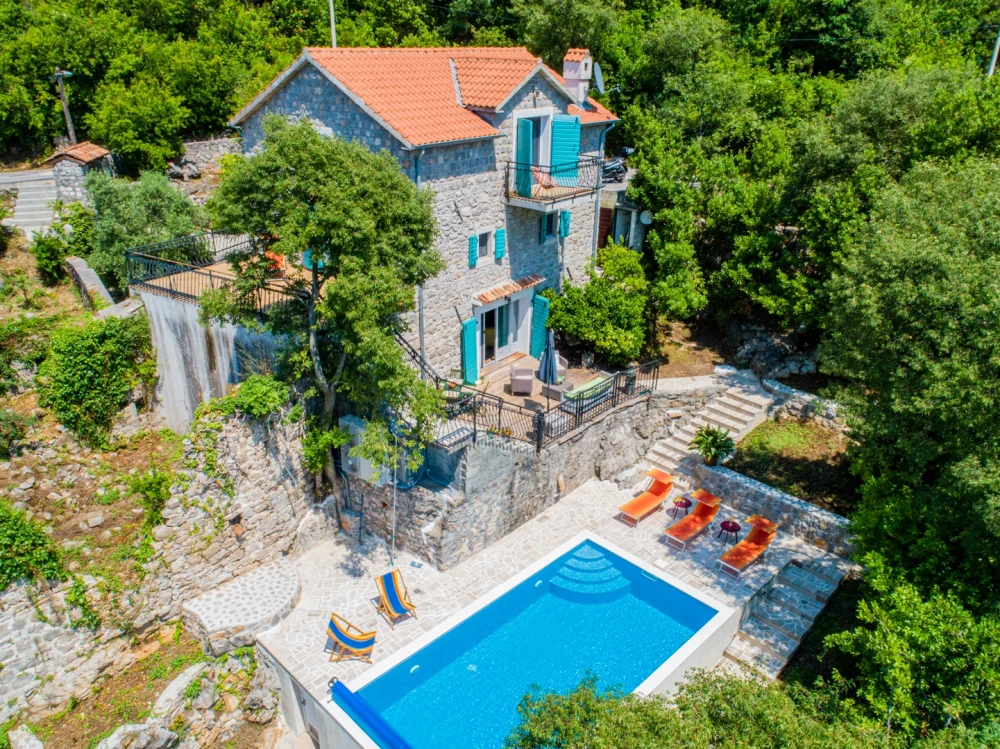 Elegant Villa Entrance with Mediterranean Charm at Amalfi Villa