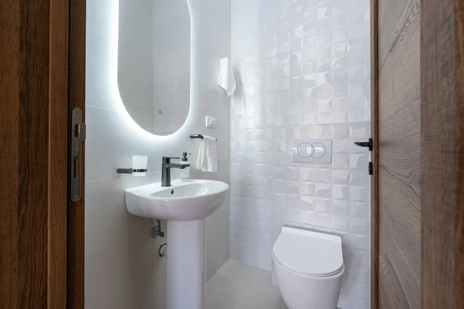 Modern Bathroom at Villa Armonia with Elegant Interior Styling