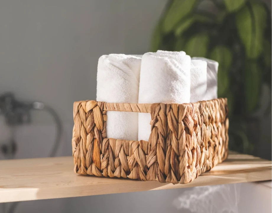 Fresh Towels and Guest Amenities at Azure Echo Retreat