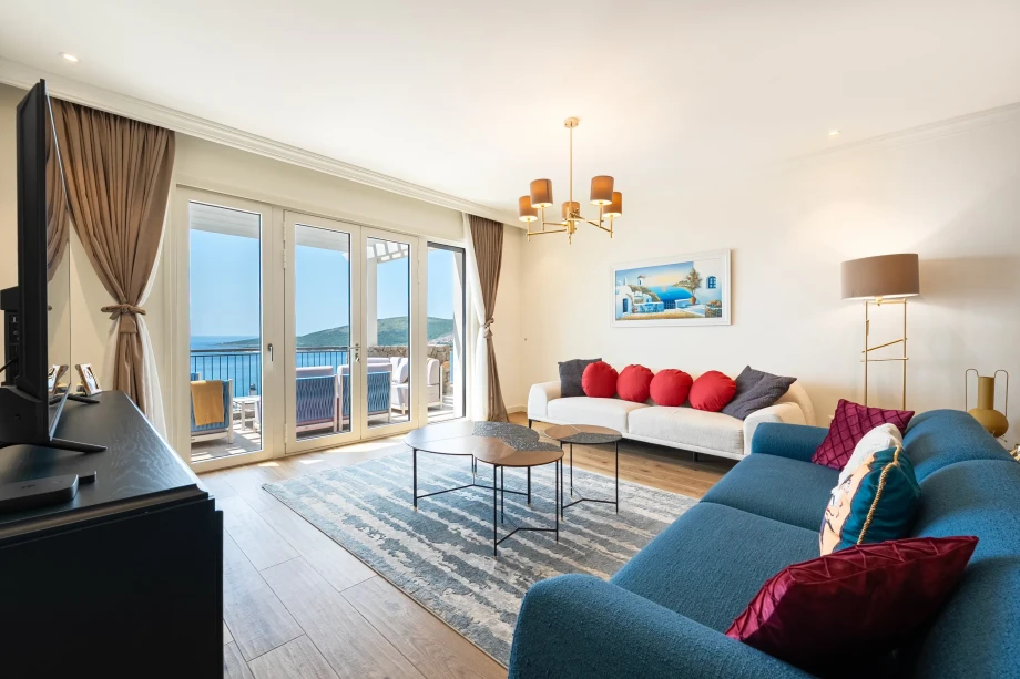 Comfortable Lounge Area at Coastal Elegance Residence