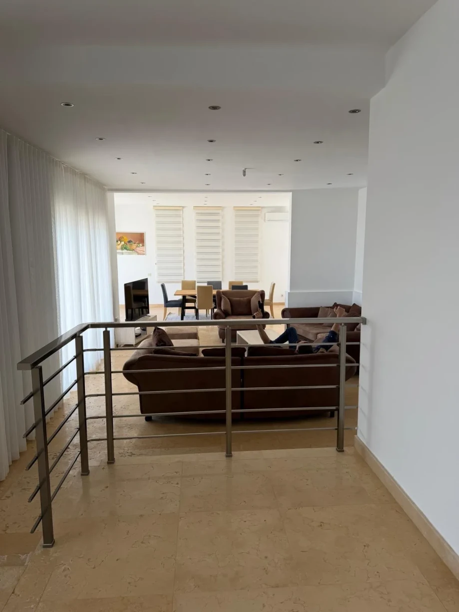 Bright Dining Room Design at Villa Celestia