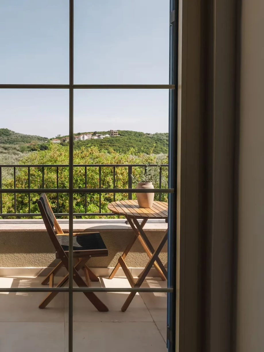 Outdoor Terrace Seating at Villa Rametto