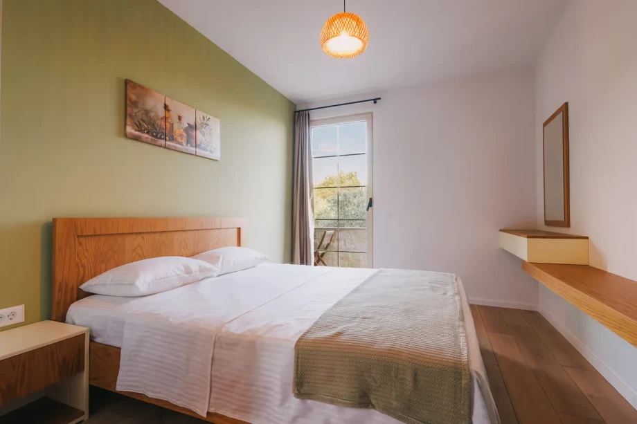 Elegant Double Bedroom at Villa Rametto
